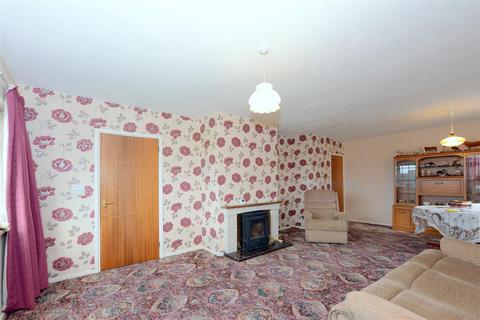 2 bedroom bungalow for sale - Brook Road, Bomere Heath, Shrewsbury
