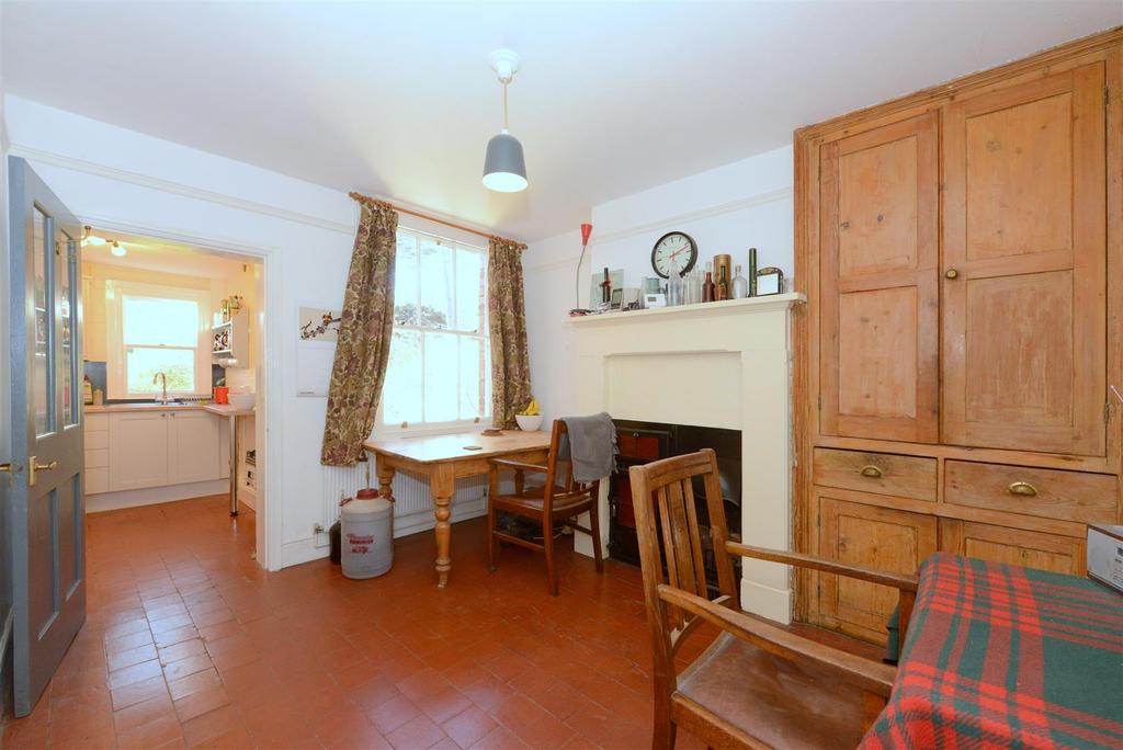 Havelock Road, Belle Vue, Shrewsbury 3 bed townhouse £299,995