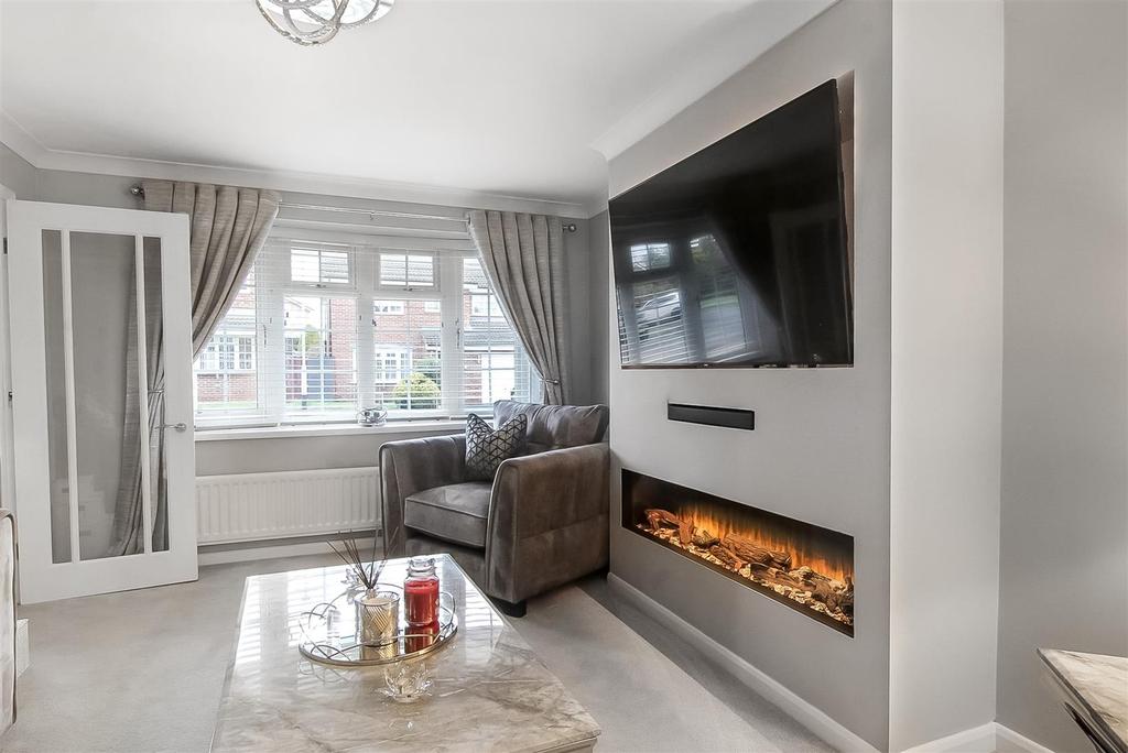 Torrance Drive, Darlington 3 bed detached house £200,000