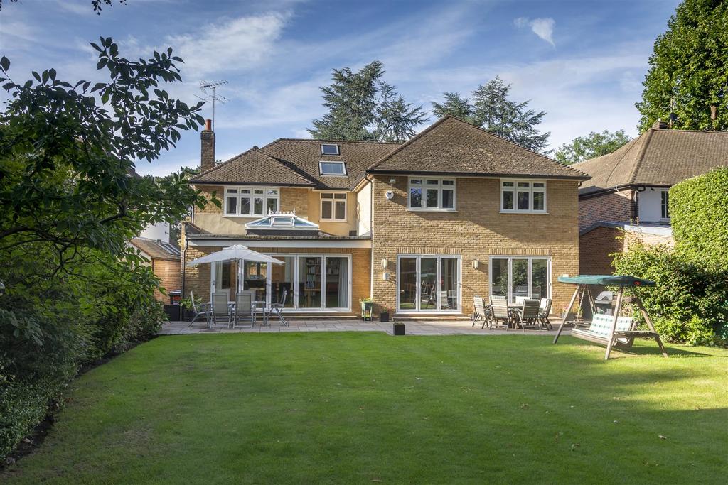 Coombe Neville, Kingston Upon Thames... 5 bed detached house £2,750,000