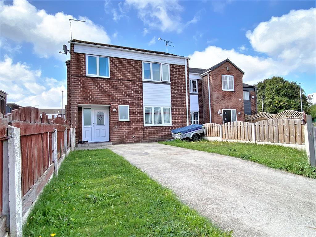 Carr Field Lane, Bolton Upon Dearne, Rotherham, S63 8EU 3 bed end of