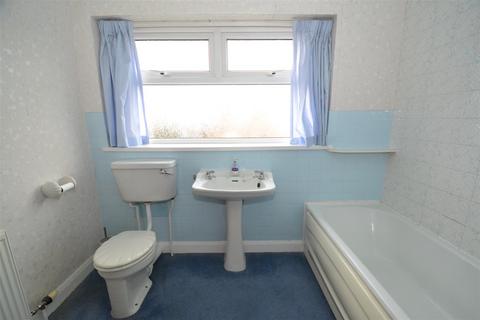 67 Windermere Road, Bradford, BD7 4BB