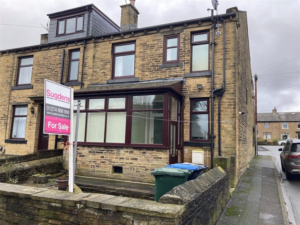Cranbrook Street, Clayton, Bradford 2 bed end of terrace house £115,000