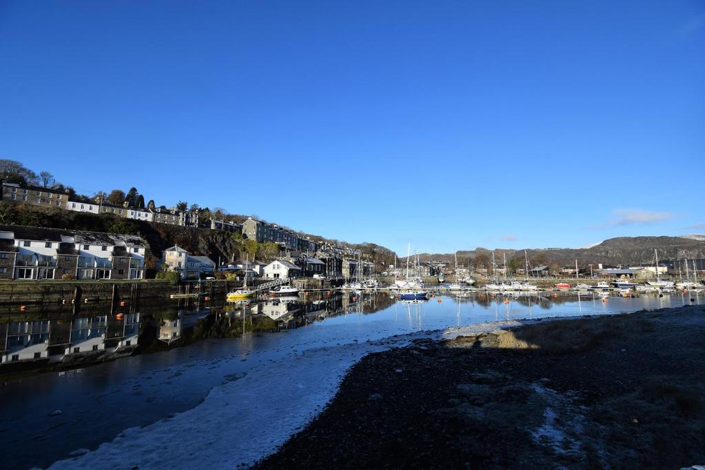 South Snowdon Wharf, Porthmadog 2 bed house for sale £190,000