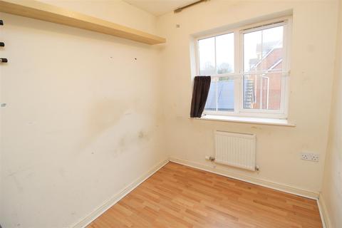 17 Edwards Croft, Bradville, Milton Keynes, MK13 7BU