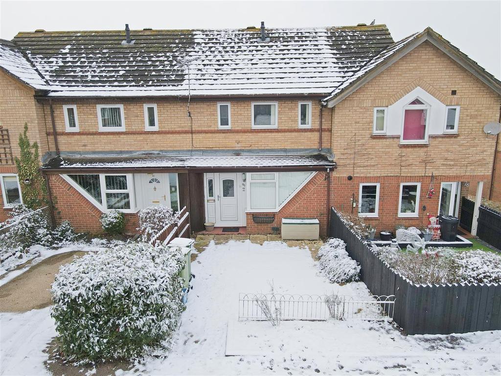 Engaine Drive, Shenley Church End... 3 bed terraced house £93,000