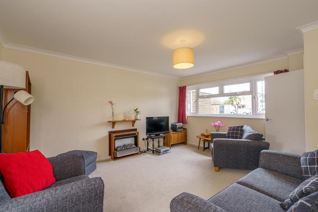 Birdham Close, Stroud Green, Bognor... 3 bed end of terrace house £