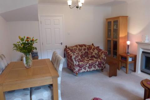 3 bedroom terraced house for sale, Stratford Road, Alcester