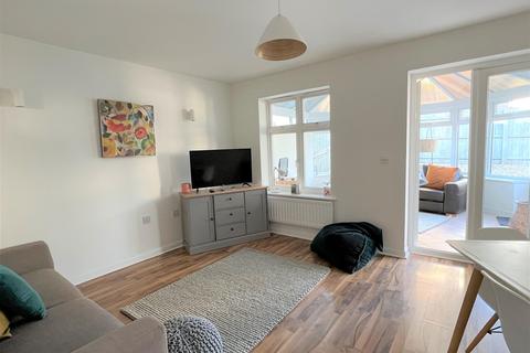 26 Pyramid Close, Trewoon, St Austell, PL25 5TP