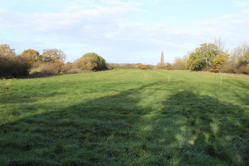Sleights Lane, Hive, Gilberdyke, Brough Land for sale £43,000