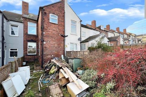 12 Dove Hill, Royston, Barnsley, S71 4BX