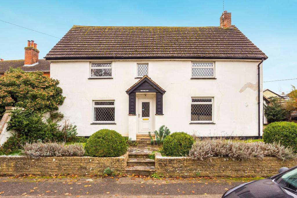 Winterbourne Earls, Salisbury 2 bed cottage £375,000