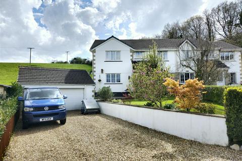 33 Canons Way, Tavistock, PL19 8BJ
