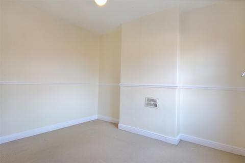 67 Victory Road, Beeston, Nottingham, NG9 1LH