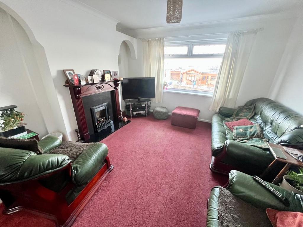 Newman Road, Sheffield 3 bed house £775 pcm (£179 pw)