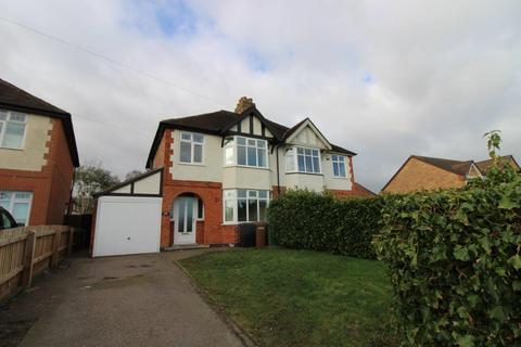 3 bedroom semi-detached house to rent, Scalford Road, Melton Mowbray