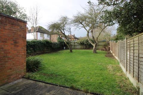 3 bedroom semi-detached house to rent, Scalford Road, Melton Mowbray