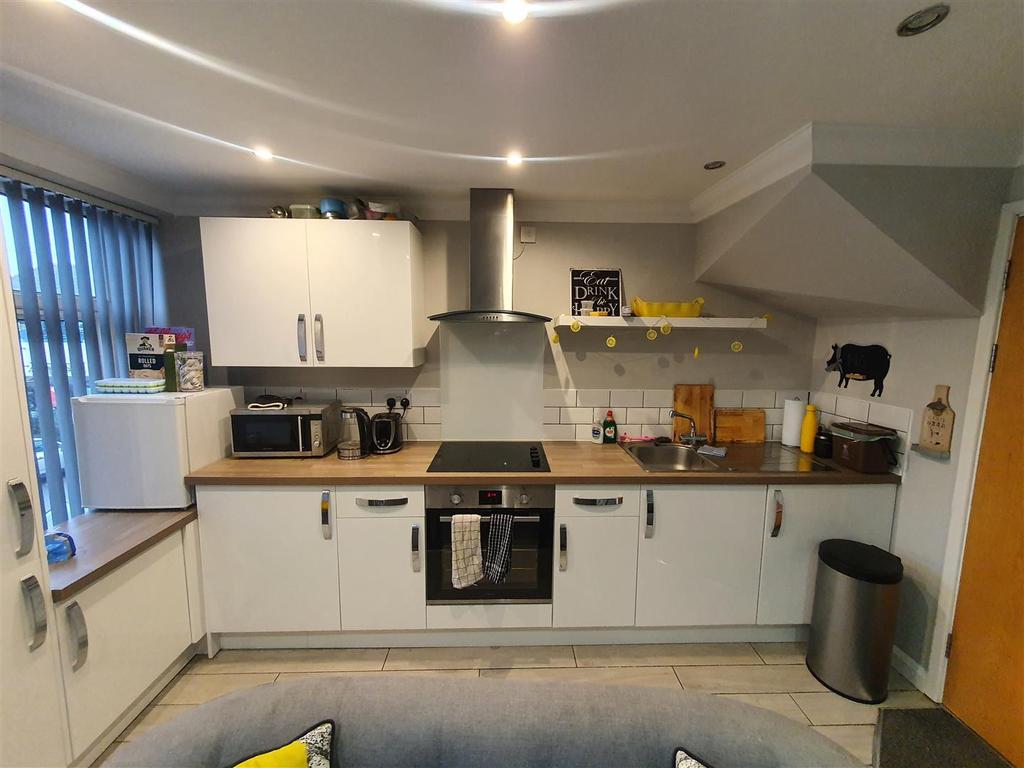 Kitchen/Lounge