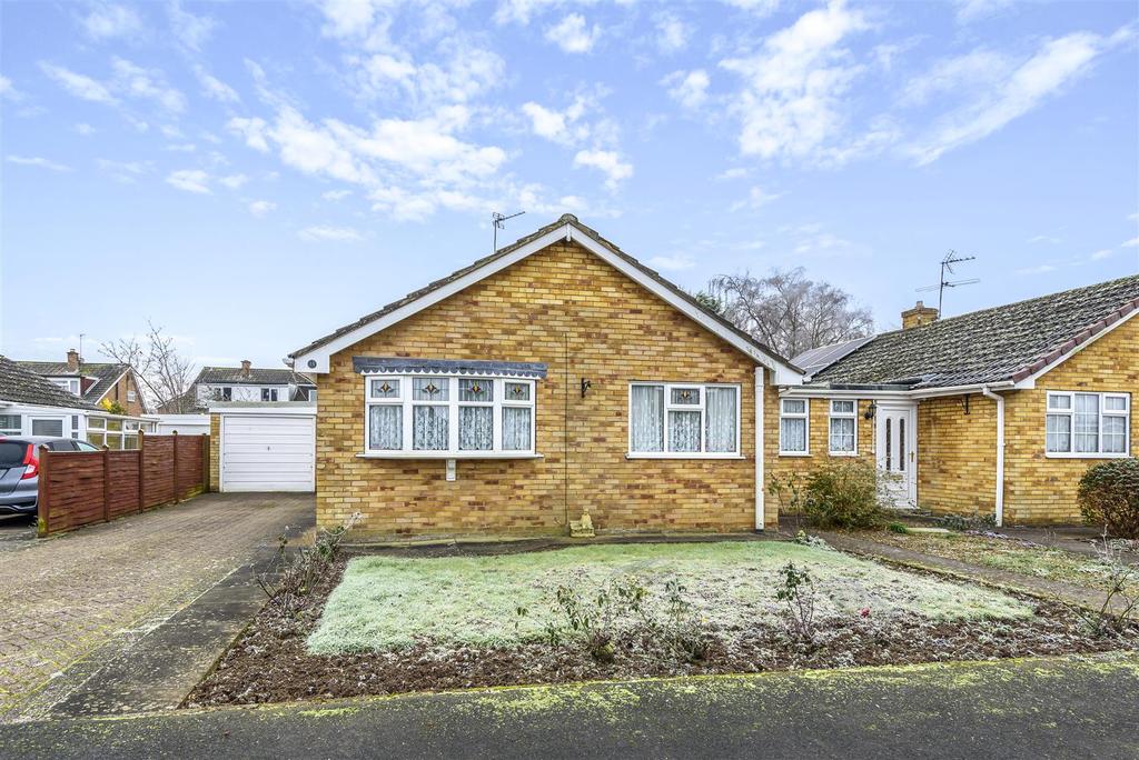 14 Beechwood Road, Norton, Malton... 2 bed semidetached bungalow £