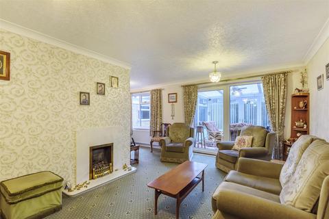 14 Beechwood Road, Norton, Malton, YO17 9EJ