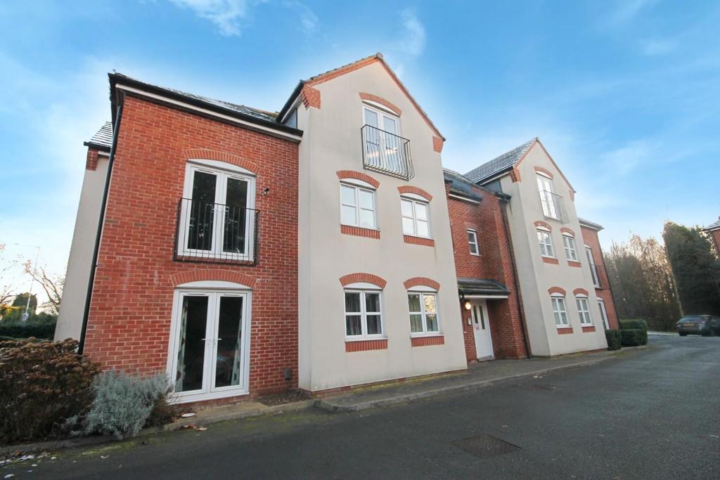 Quarry Hill, Wilnecote, Tamworth 2 bed apartment £160,000