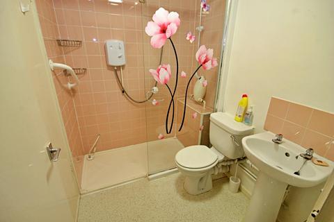 Flat 16, Weymouth House Balfour, Tamworth, B79 7BE