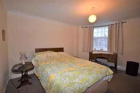 3 bedroom flat for sale, 10 Barfield, Ryde, PO33 2JP