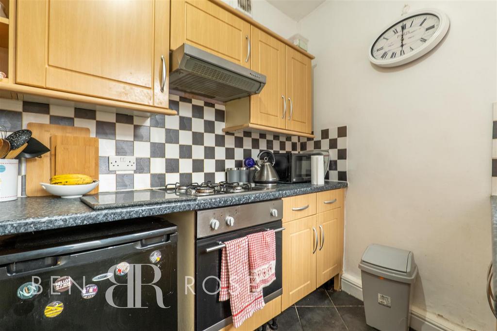 Hamilton Road, Chorley 2 bed detached house £149,995