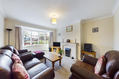 196 Queensgate, Bridlington, YO16 6RW
