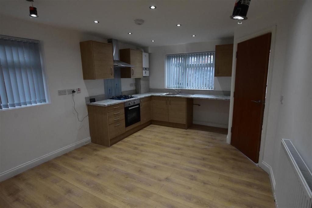Welby Lane, Melton Mowbray 3 bed house £995 pcm (£230 pw)