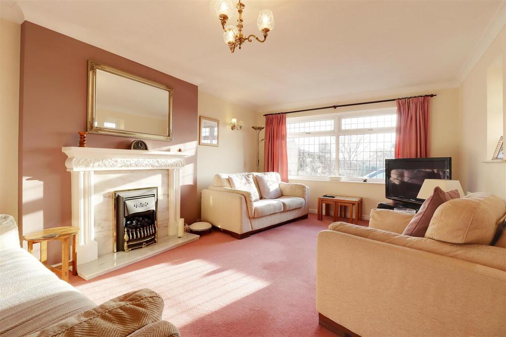 Ferriby High Road,North Ferriby 3 bed detached bungalow £525,000