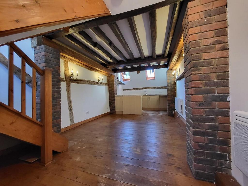 Mouse Hole,159A Bridge Street, Wye 1 bed house £650 pcm (£150 pw)