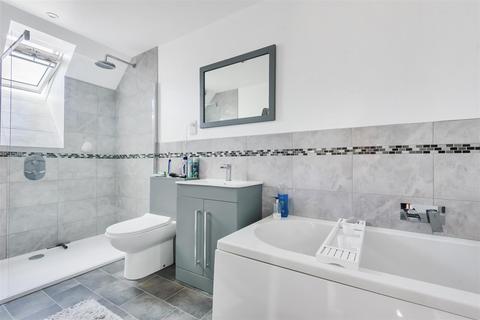 21 Manor Drive, Epsom, KT19 0EX