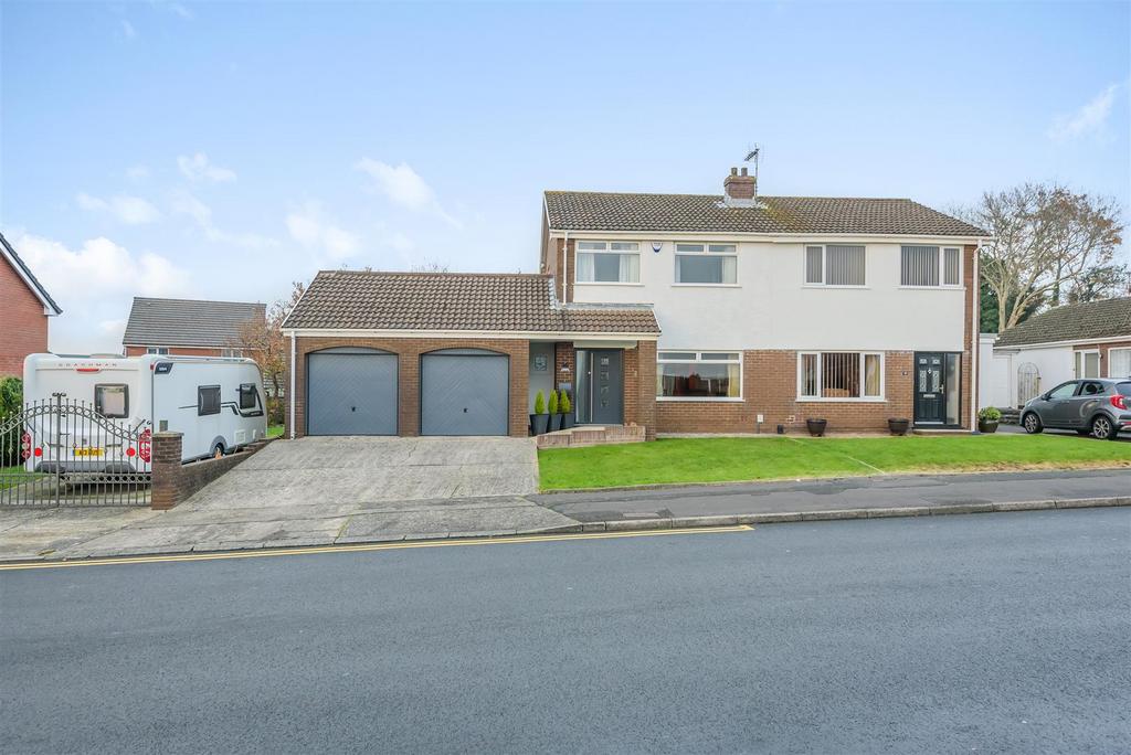 Brynafon Road, Gorseinon, Swansea 3 bed semidetached house for sale