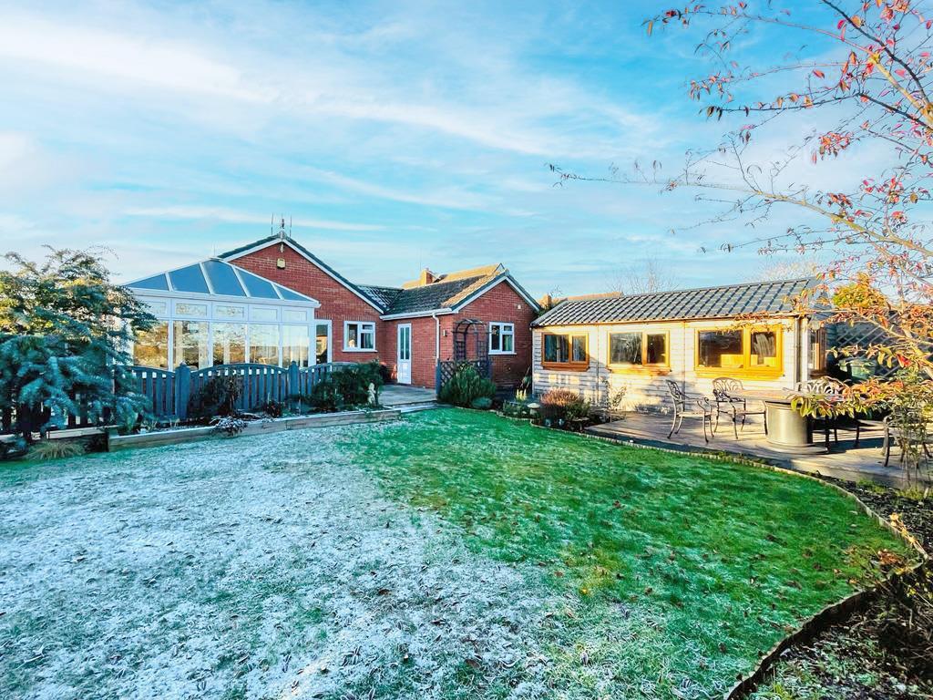 Pool Road, Hadnall, Shrewsbury 4 bed detached bungalow for sale £400,000