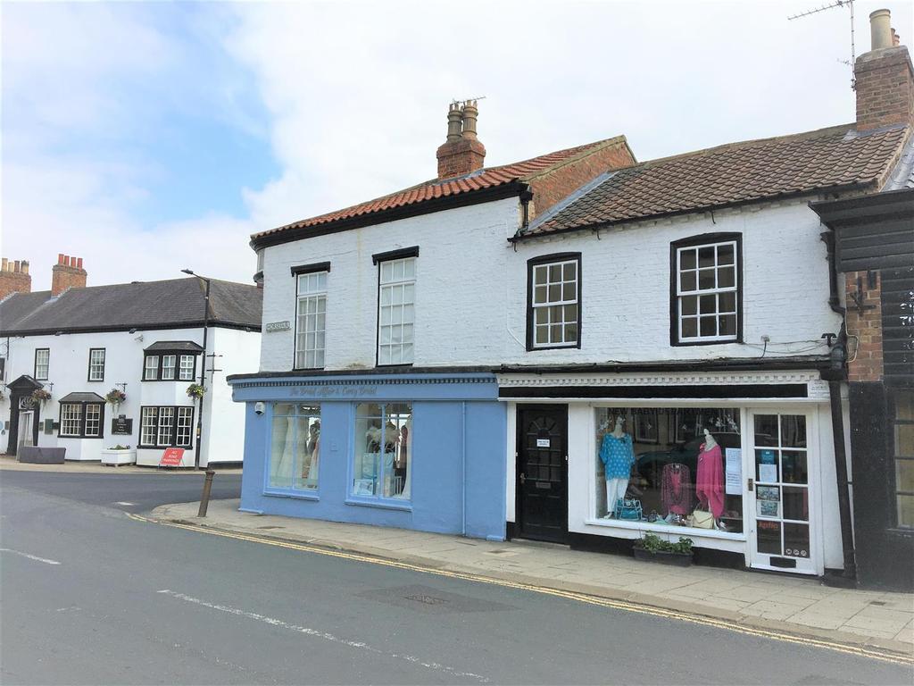 Horsefair, Boroughbridge, York, YO51 9AA 1 bed flat £510 pcm (£118 pw)