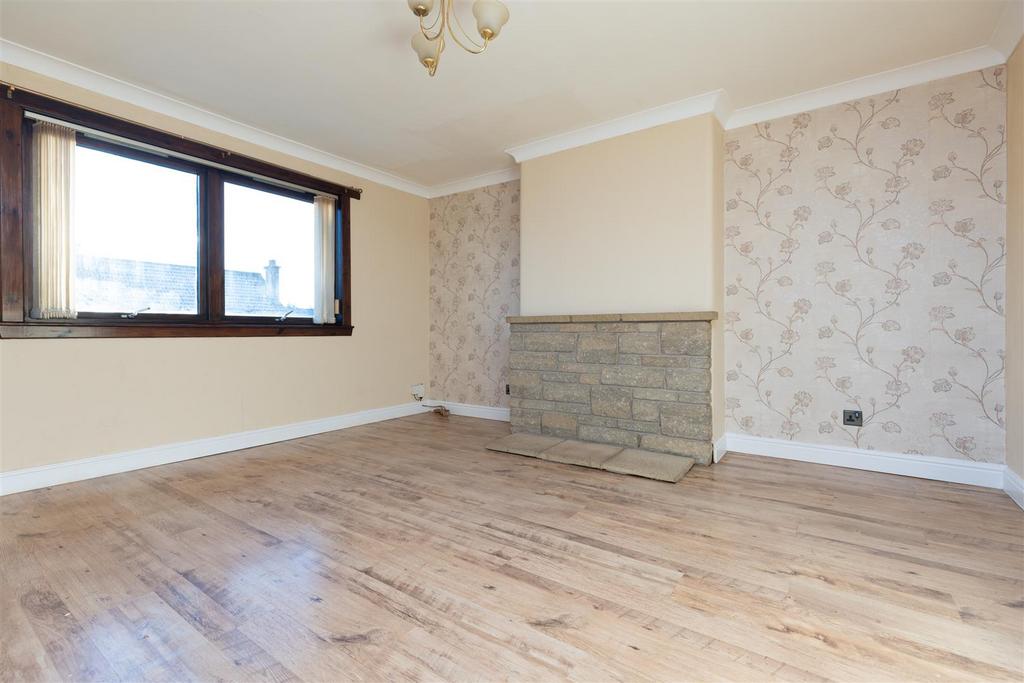 Tweedsmuir Road, Perth 2 bed flat for sale £89,950