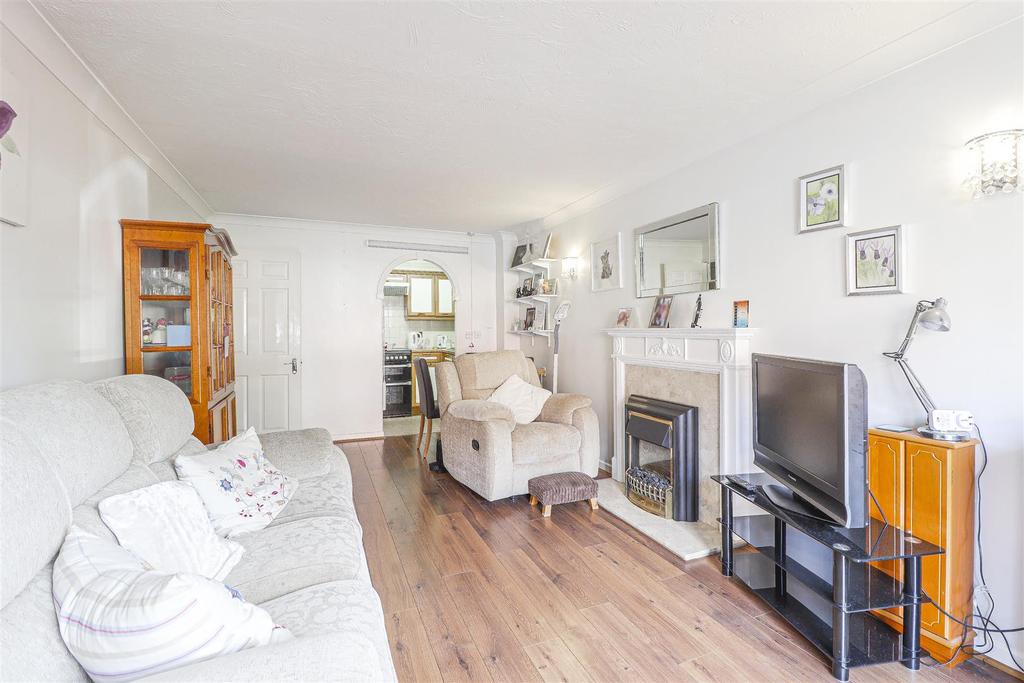 Belvedere Court, High Street, Hoddesdon 1 bed retirement property to
