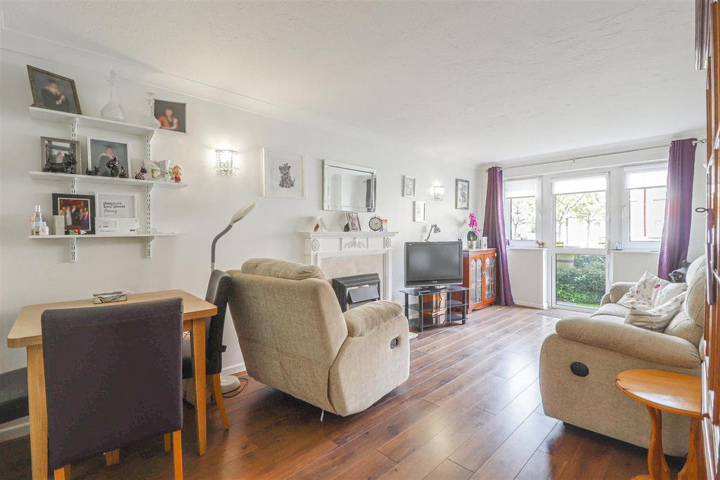 Belvedere Court, High Street, Hoddesdon 1 bed retirement property £