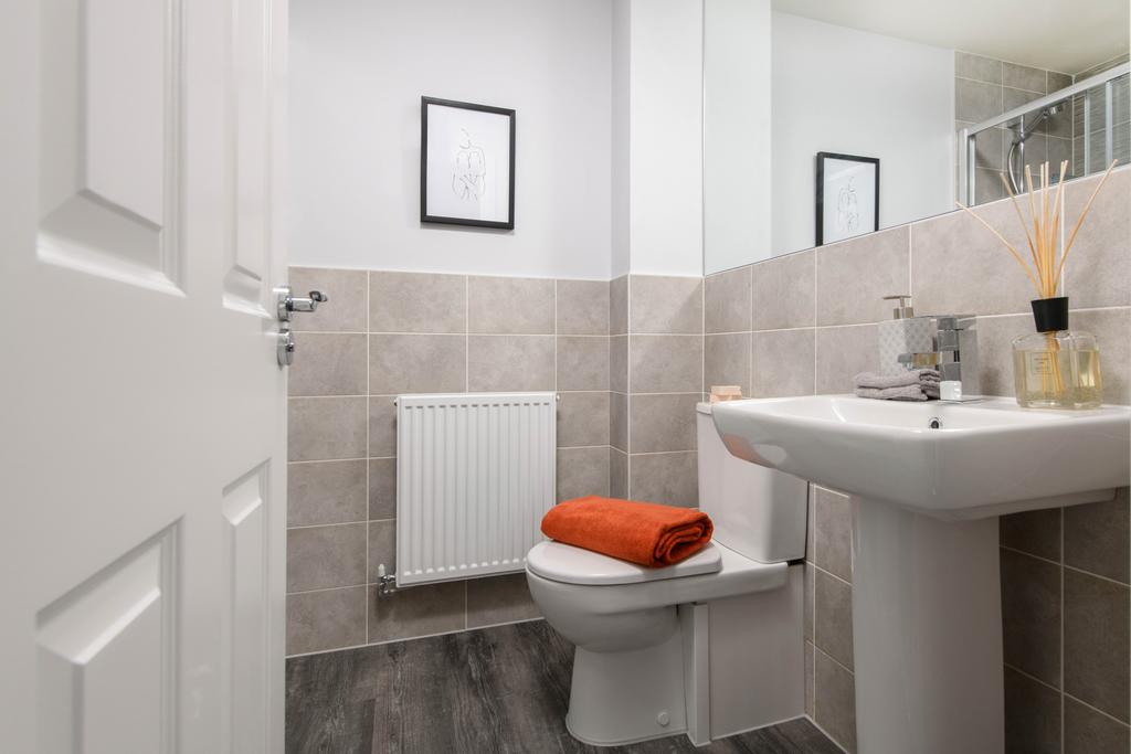 Bathroom inside the 4 bedroom Kingsley