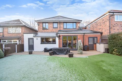 4 bedroom detached house for sale - Hereford Drive, Prestwich, M25