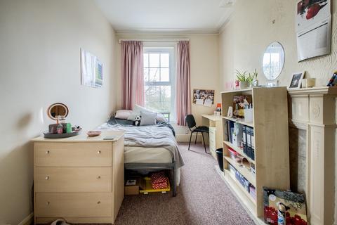 undefined, Abbey Hill, Kenilworth, CV8