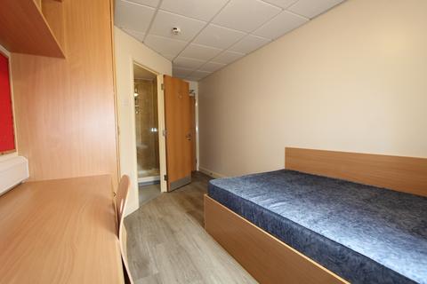 6 bedroom flat to rent, Ranelagh Terrace, Leamington Spa, CV31