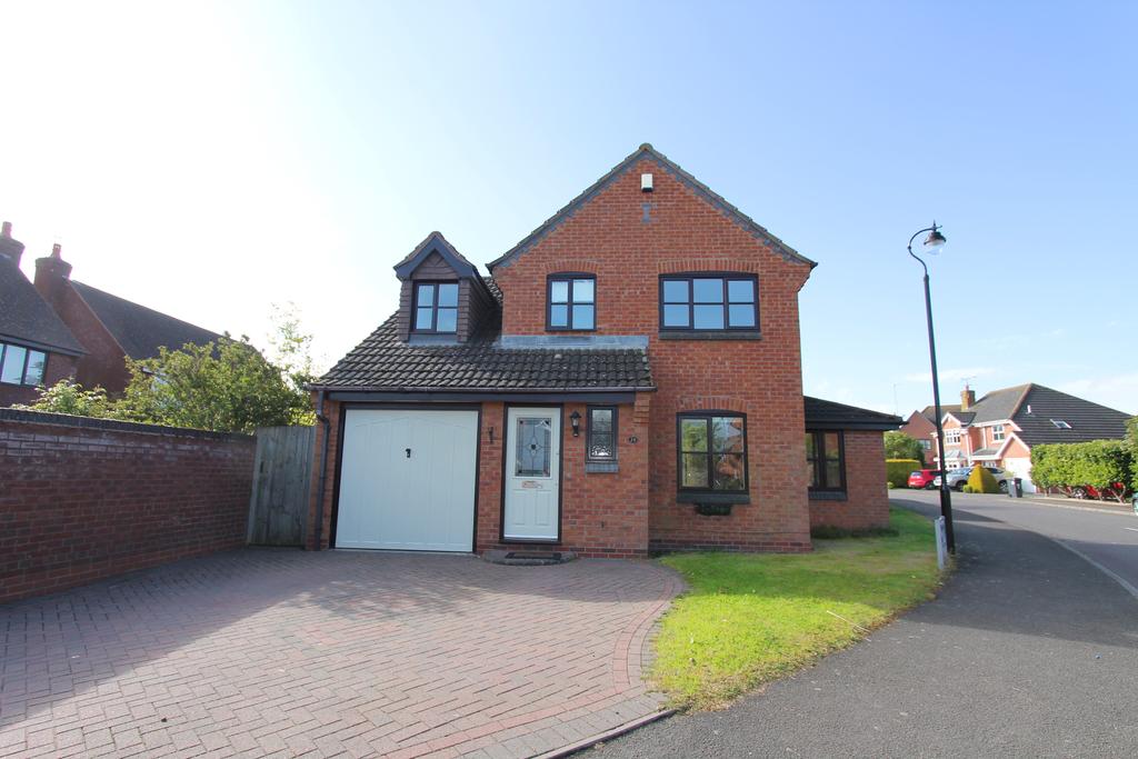 Alderman Way, Weston under Wetherley... 3 bed detached house £1,550