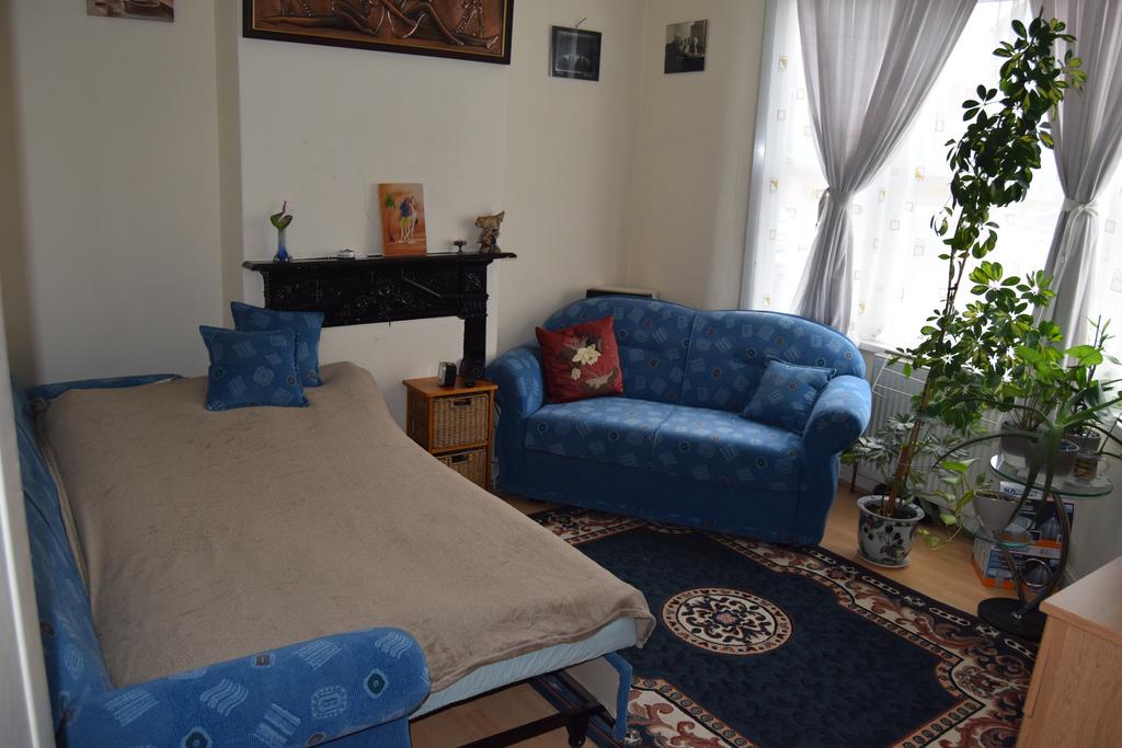 Balham Road, London N9 3 bed terraced house £399,950