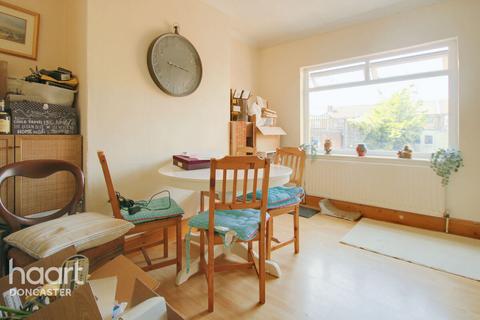 15 Lifford Road, Doncaster, DN2 4BY