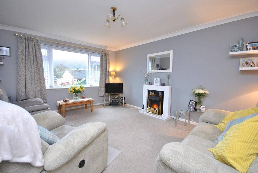 Wolvershill Park, Banwell, BS29 2 bed bungalow £315,000