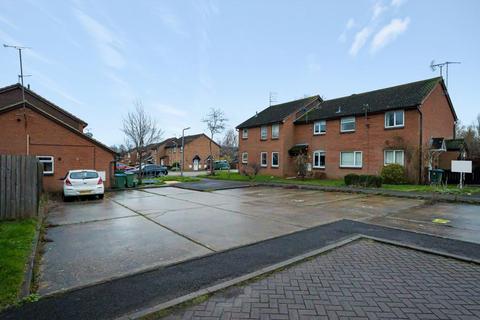 1 Cedar Close, Aylesbury, HP20 1XU