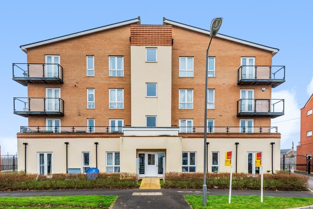 Nicholas Charles Crescent, 2 bed apartment £1,100 pcm (£254 pw)