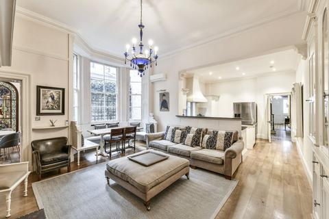 3 bedroom house to rent, North Audley Street, Mayfair